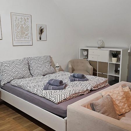 מירבוש Modern Studio Near Duesseldorf Airport & Messe/Fair מראה חיצוני תמונה