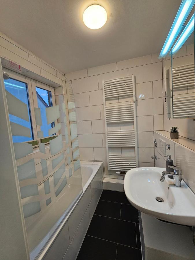 מירבוש Modern Studio Near Duesseldorf Airport & Messe/Fair מראה חיצוני תמונה